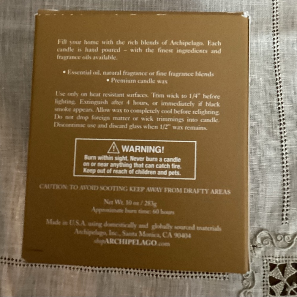 Archipelago Spice Candle - Picture 3 of 7